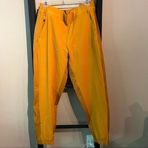 Athlete Textured Brooklyn Jogger in Mustard Yellow